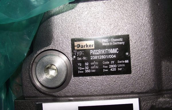 Parker PV032R1K1T1NMMC Axial Piston Pump