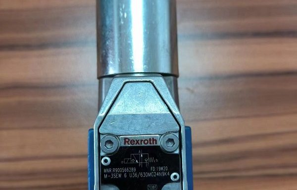 Rexroth M-3SEW6U3X/630MG24N9K4 POPPET DIRECTIONAL VALVE