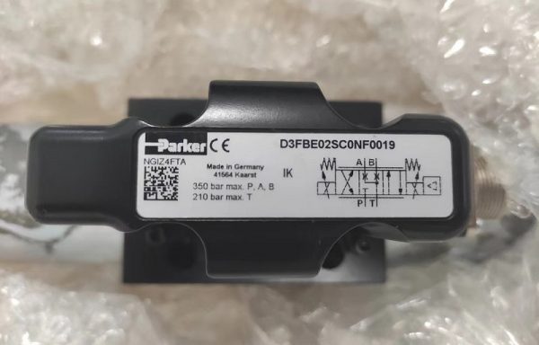 Parker D3FBE02SC0NF00 Direct Operated Proportional Directional Control Valve